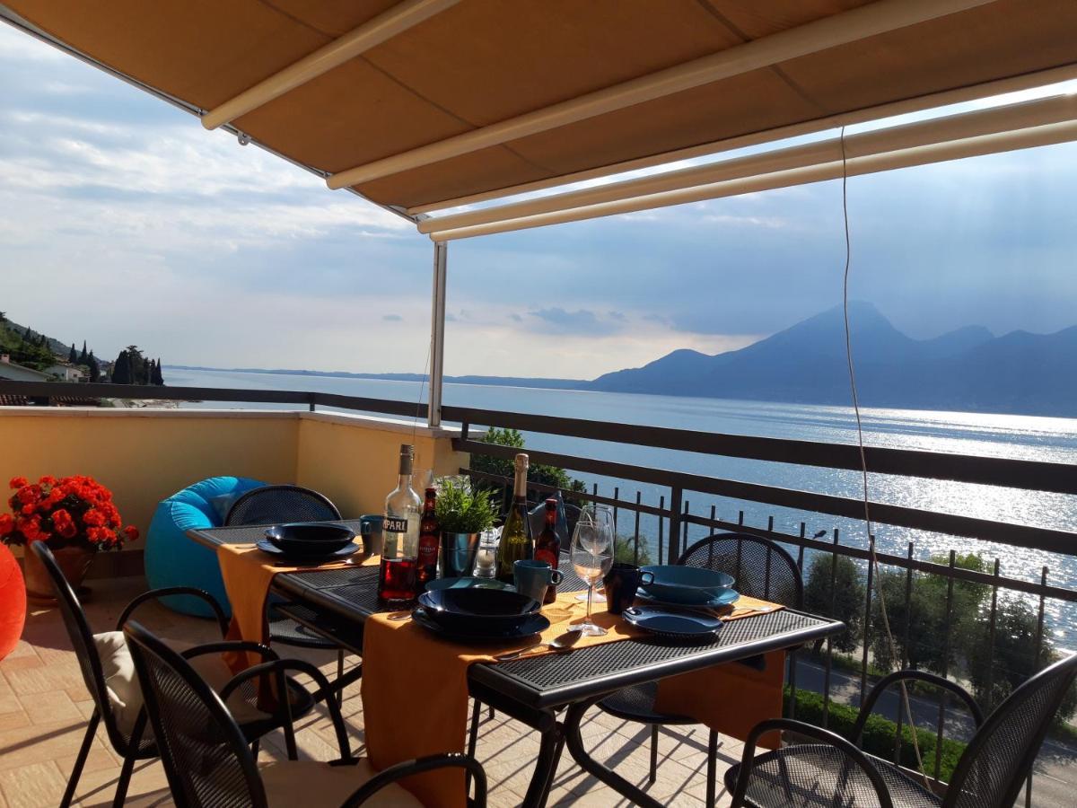 Penthouse Casa Alkea Masse Lake View Brenzone sul Garda Luaran gambar
